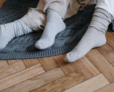 Zatkane pętle, wyższe rachunki? Płukanie podłogówki może to zmienić — sprawdź, kiedy naprawdę się opłaca