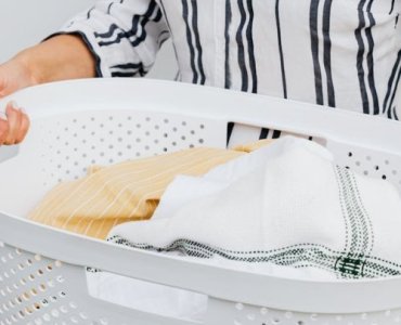 Kosz na pranie, który robi różnicę: jak dobrać idealny model do Twojego stylu i potrzeb